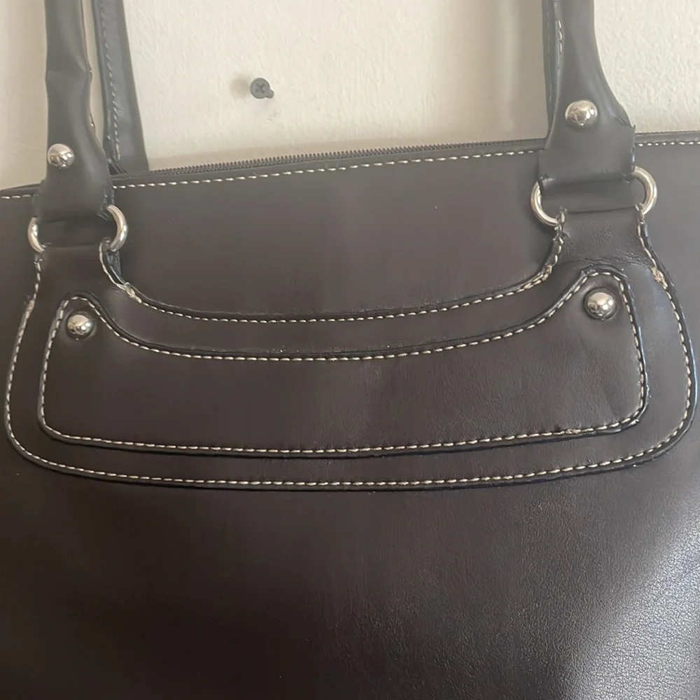 Laptop shoulder bag